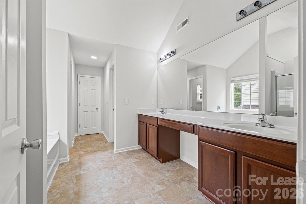 2704 Piersland Drive - Photo 19