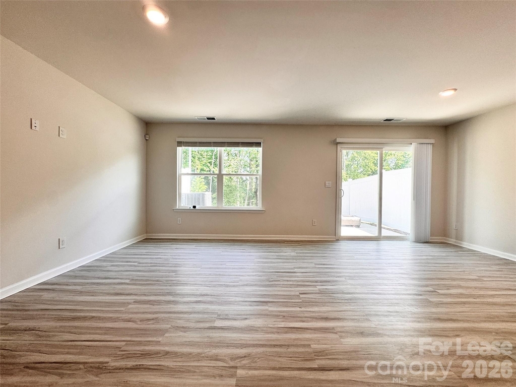 6131 Faron Way - Photo 6