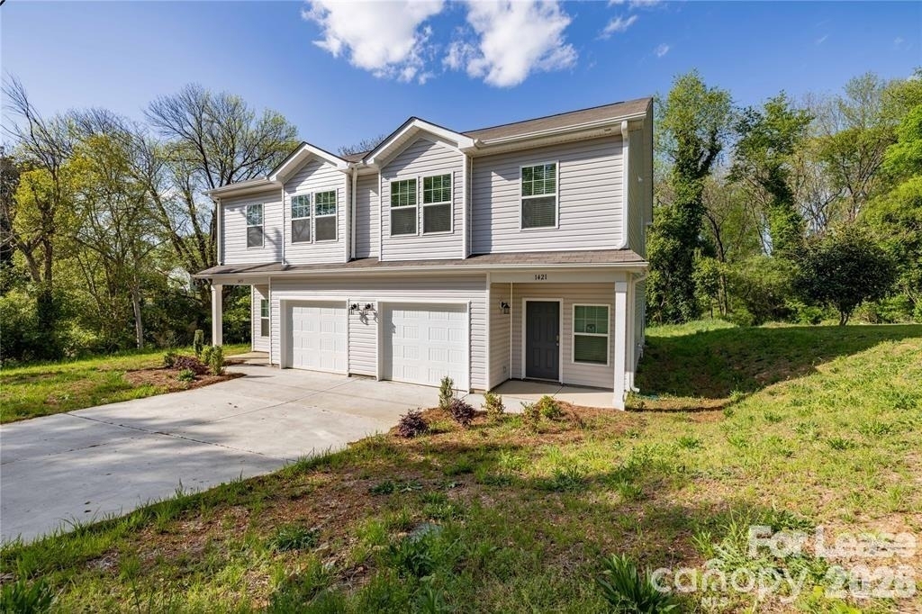1419 Amhurst Street - Photo 1