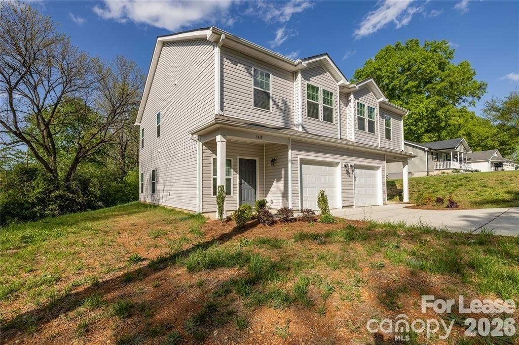 1419 Amhurst Street - Photo 3