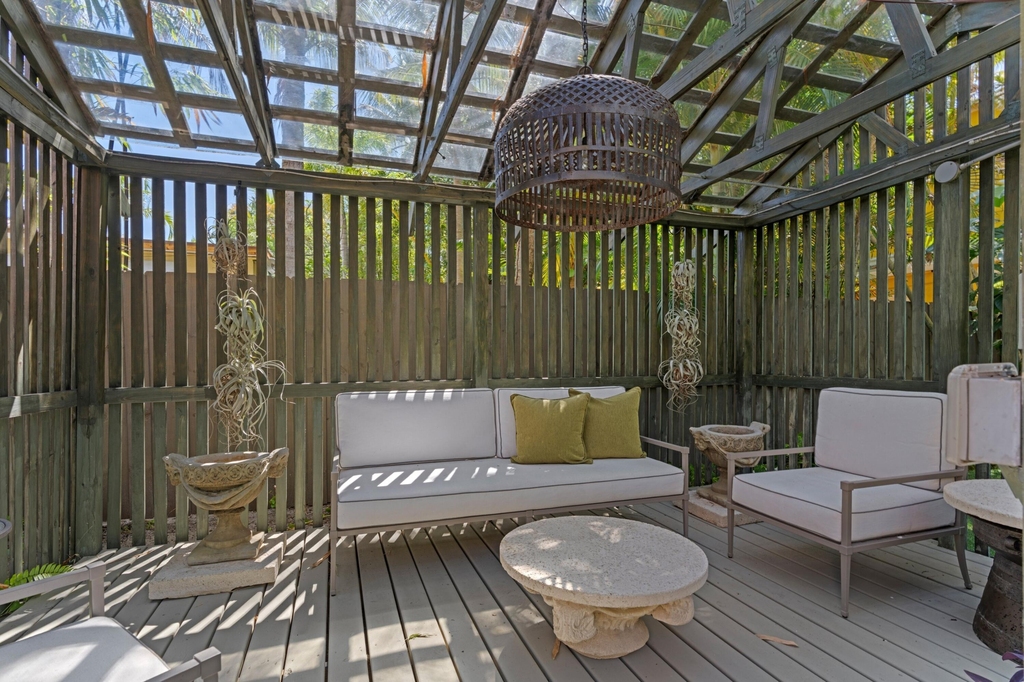 746 Upland Road - Photo 33