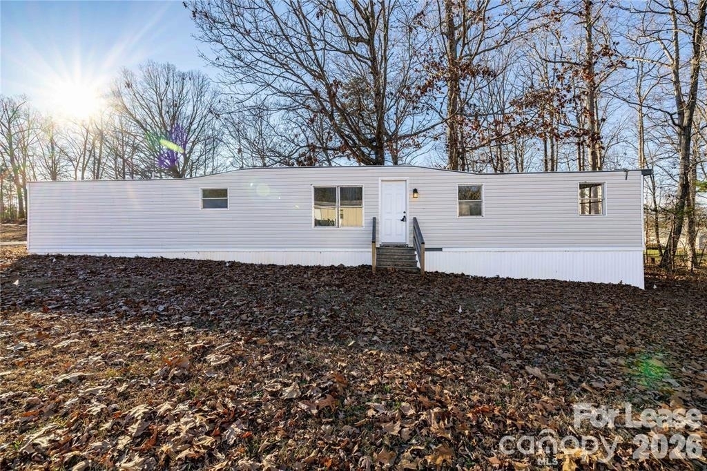 126 Poe Drive - Photo 0