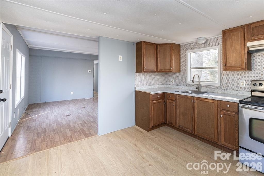 126 Poe Drive - Photo 8