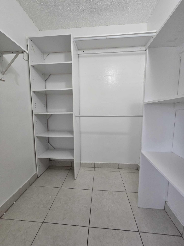 1201 Sw 52nd Avenue - Photo 24