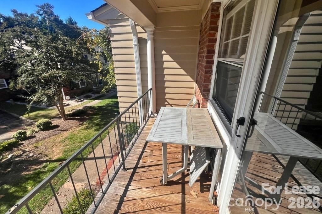 626 Walnut Street - Photo 3