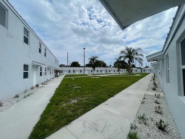 4393 Windsor Avenue - Photo 1