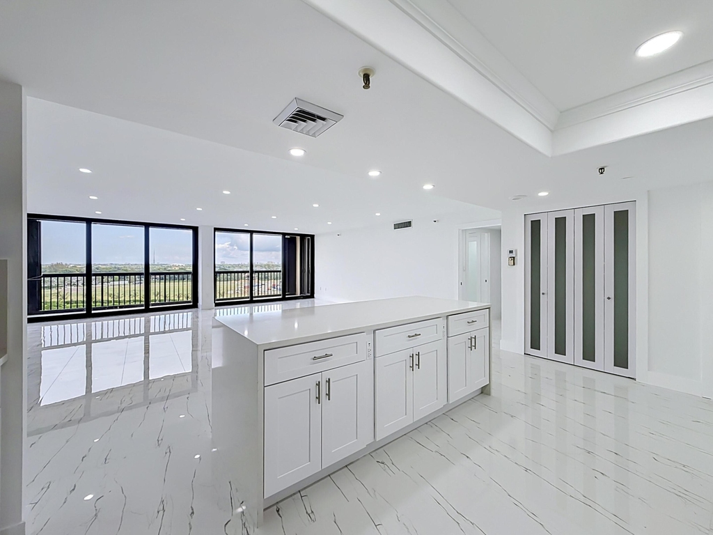2480 Presidential Way - Photo 10