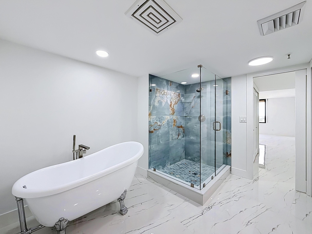 2480 Presidential Way - Photo 24