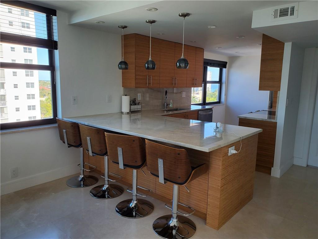 1401 N Riverside Drive - Photo 15