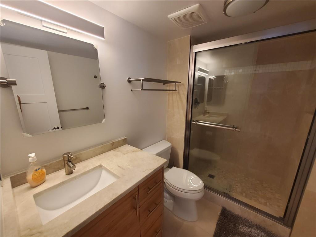 1401 N Riverside Drive - Photo 39