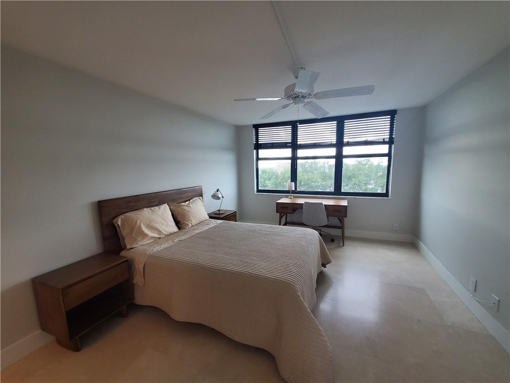 1401 N Riverside Drive - Photo 27