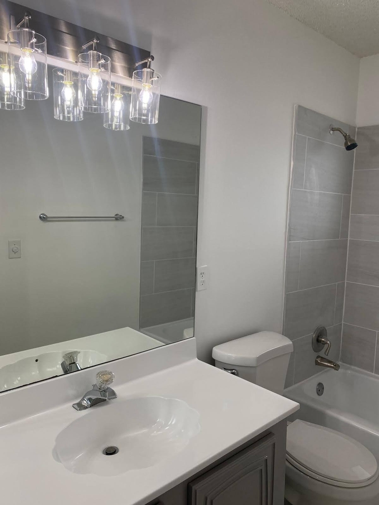 2625 W Emory Dr Drive W - Photo 1