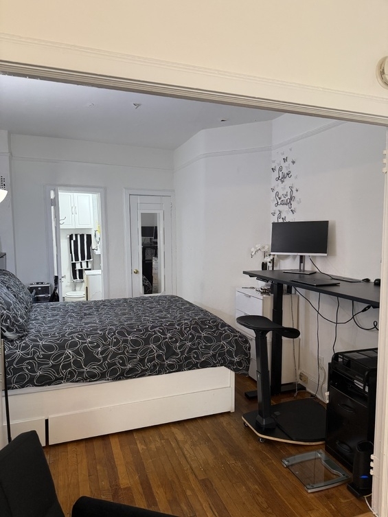 324 East 70th Street - Photo 1