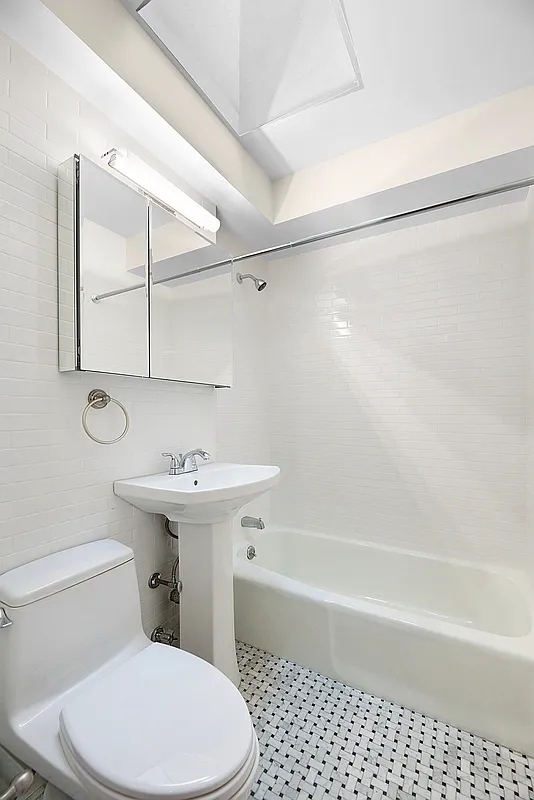 West 49th Street - Photo 4