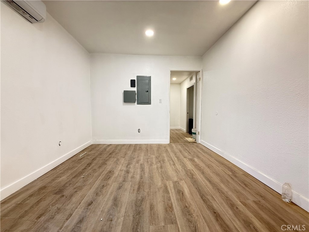 660 W 7th - Photo 3