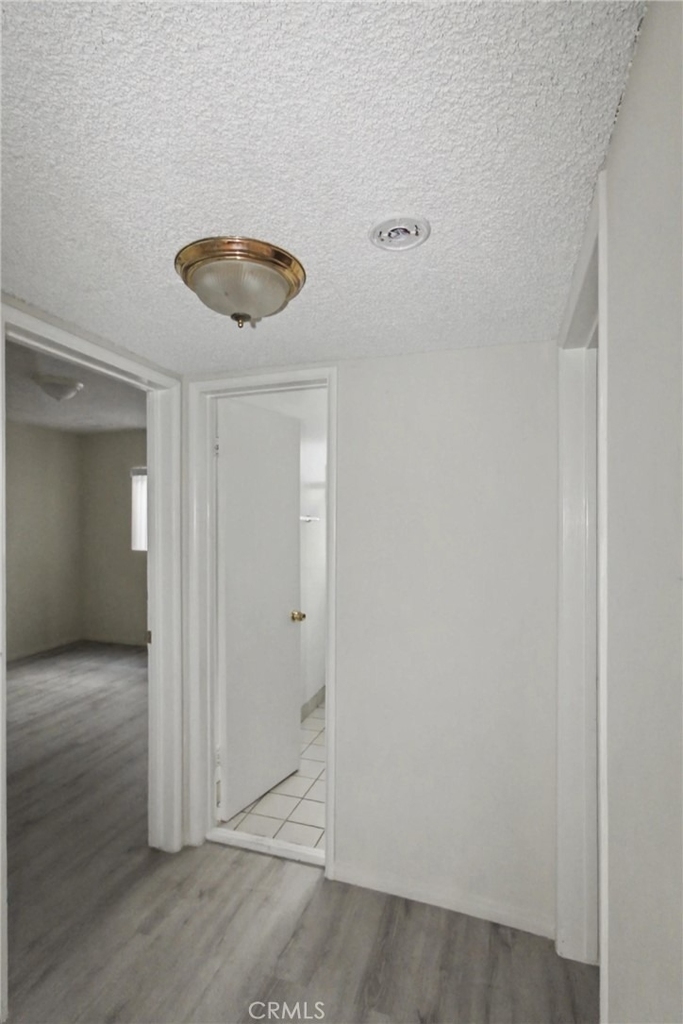 13609 Van Ness Avenue - Photo 8