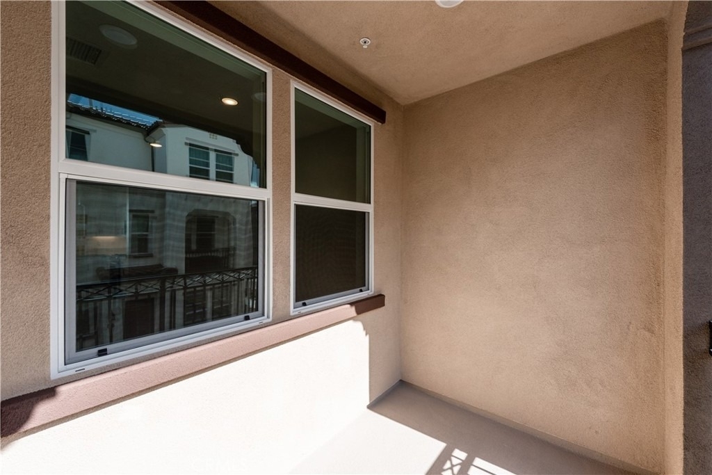 2317 W Broadway - Photo 34