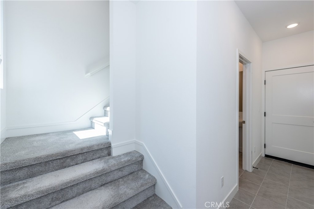 2317 W Broadway - Photo 31