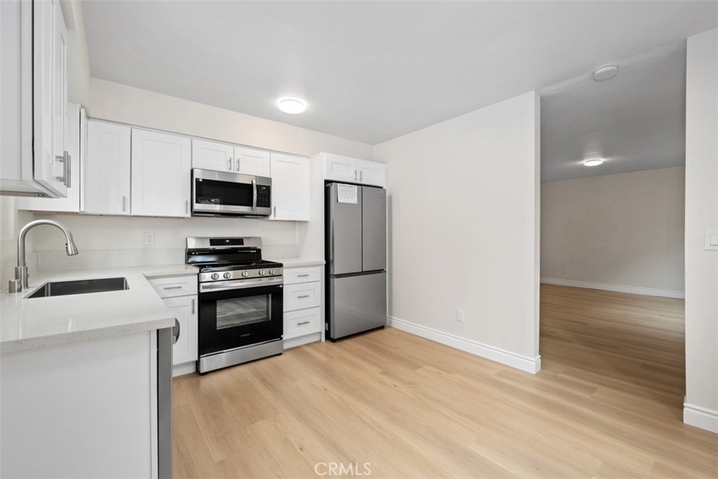 1009 N N Parton - Photo 8