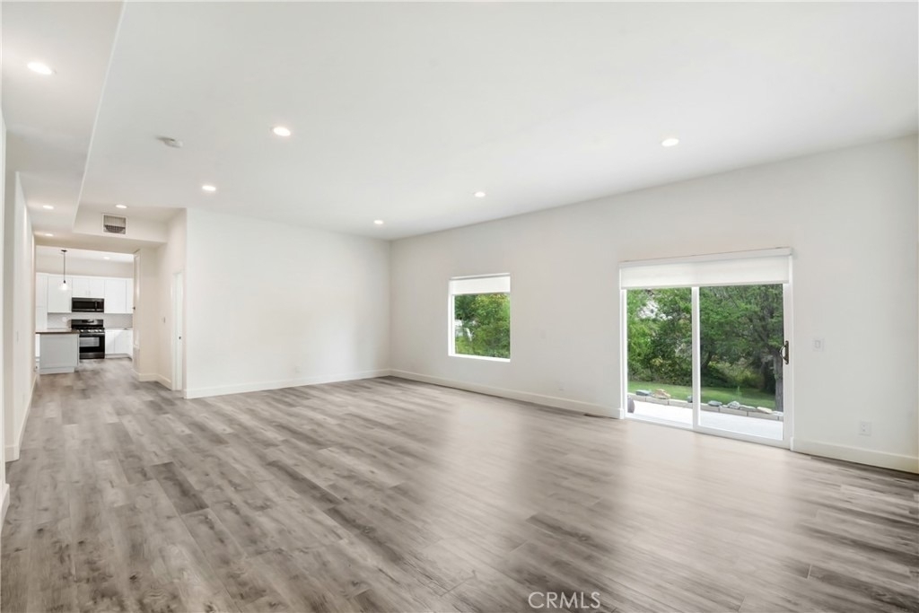821 Melody Lane - Photo 5