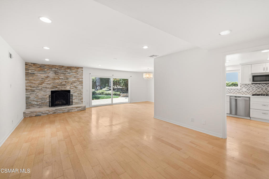 41 Oakleaf Avenue - Photo 2