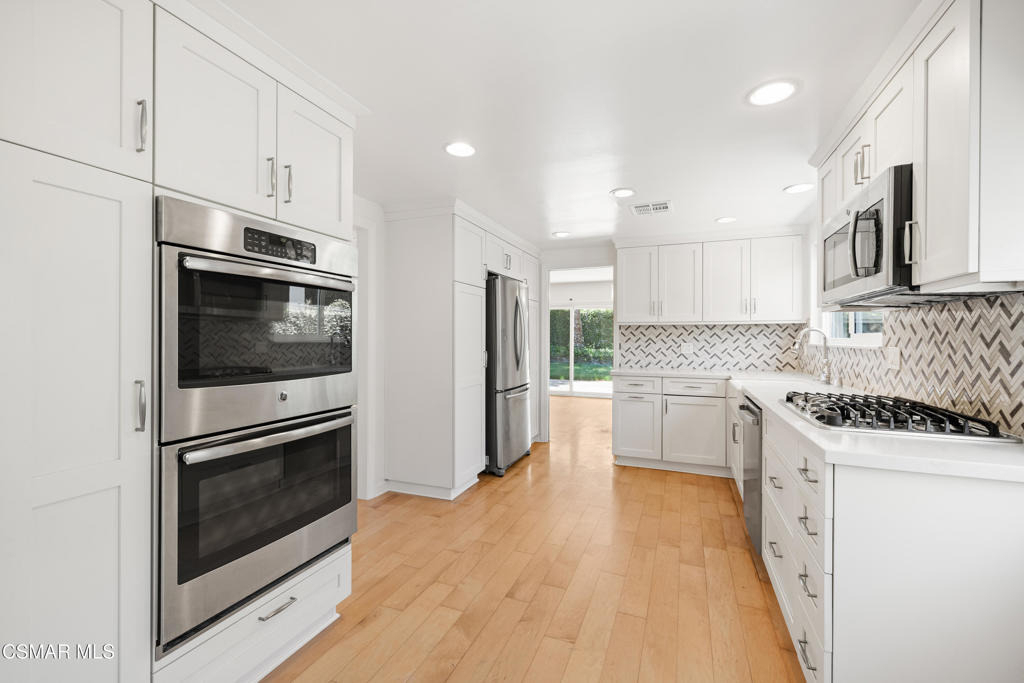 41 Oakleaf Avenue - Photo 4
