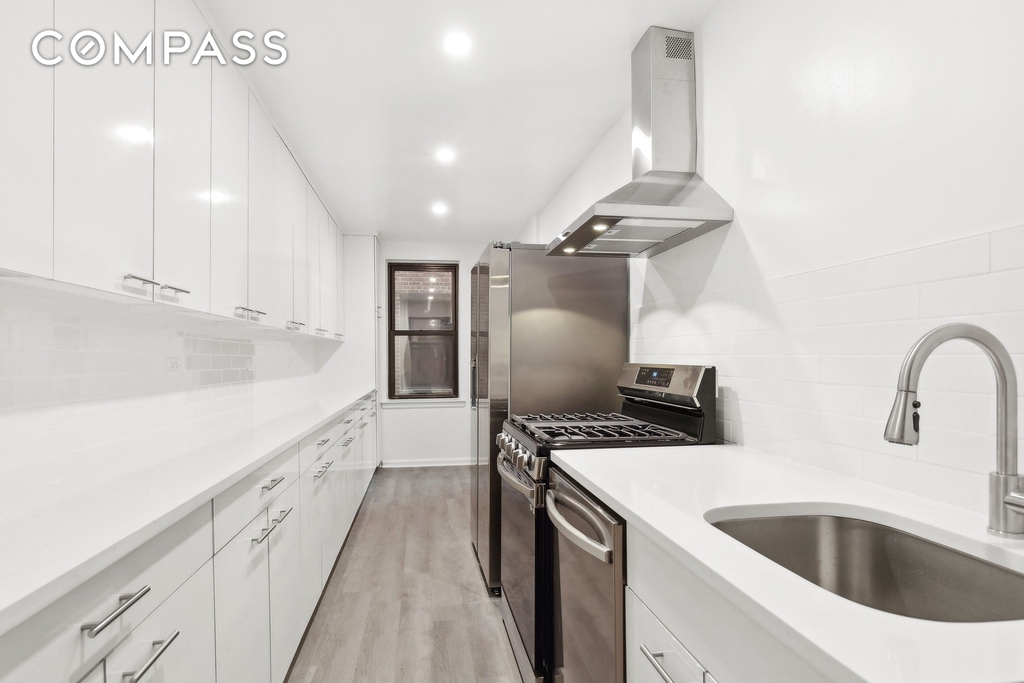 West 240th Street - Photo 0