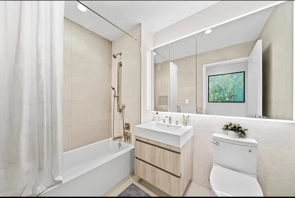 1 West Street - Photo 4