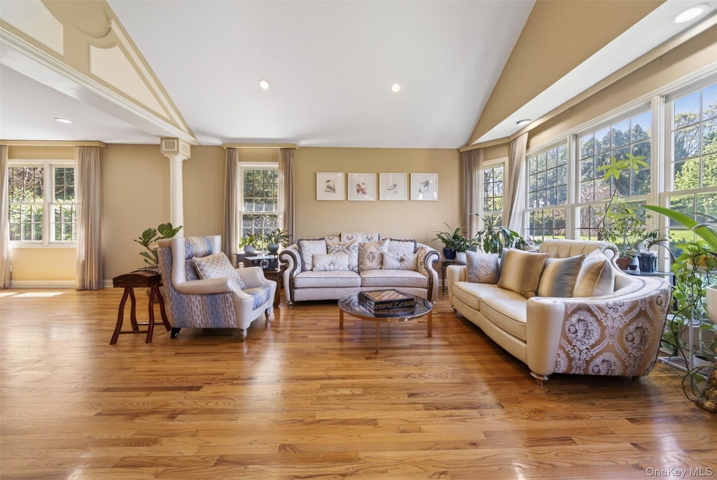 2 Tappanwood Drive - Photo 3