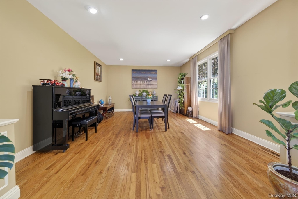 2 Tappanwood Drive - Photo 4
