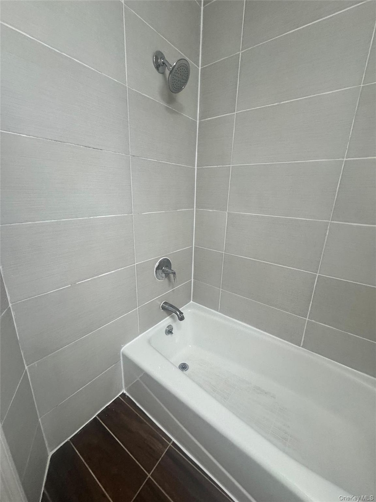 19713 Jamaica Avenue - Photo 1