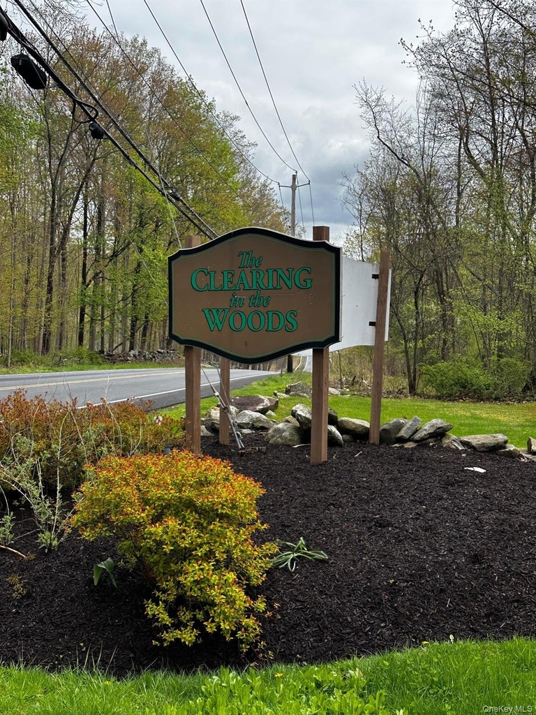110 Drew Lane - Photo 0