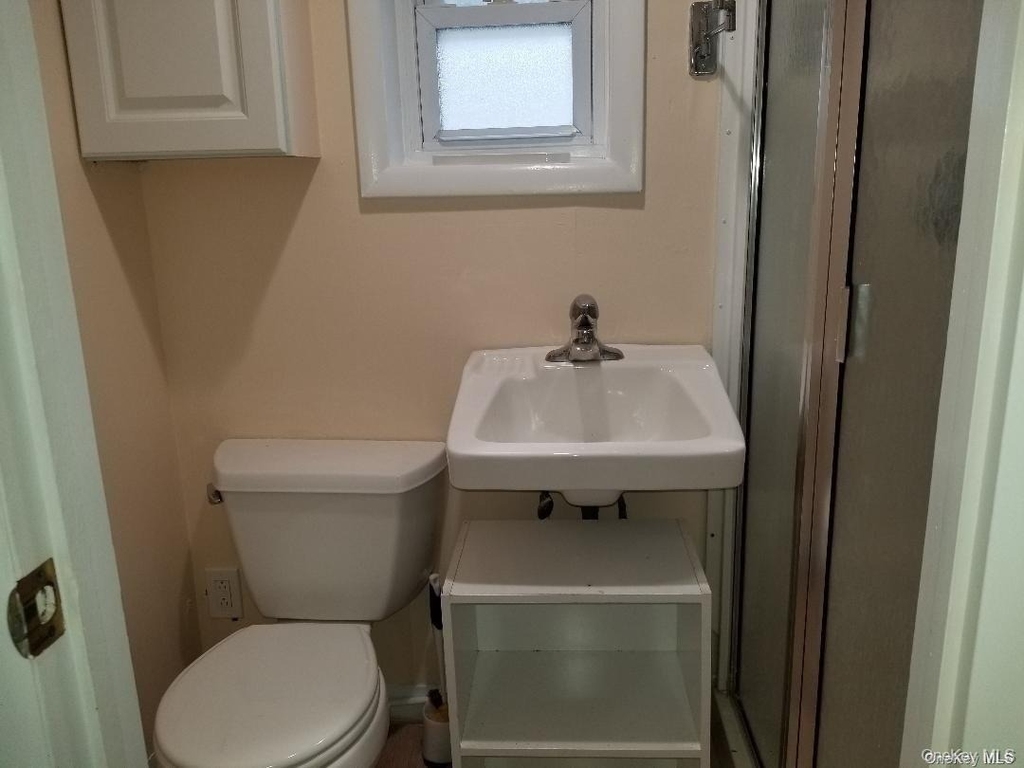 608 E Penn Street - Photo 3