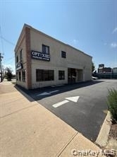 1806 Deer Park Avenue - Photo 0