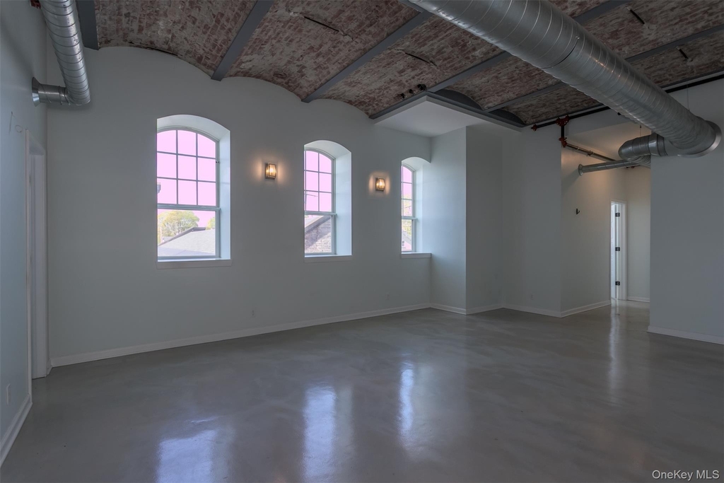 22 Cottage Street - Photo 4