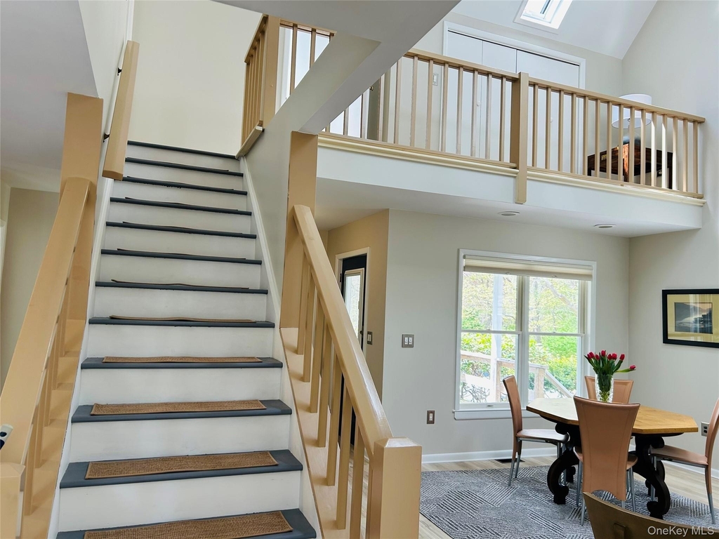 465 Tarpon Drive - Photo 2