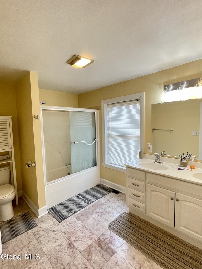 620 Sacandaga Road - Photo 18