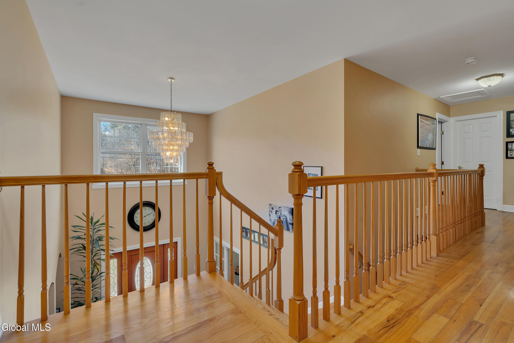 620 Sacandaga Road - Photo 5