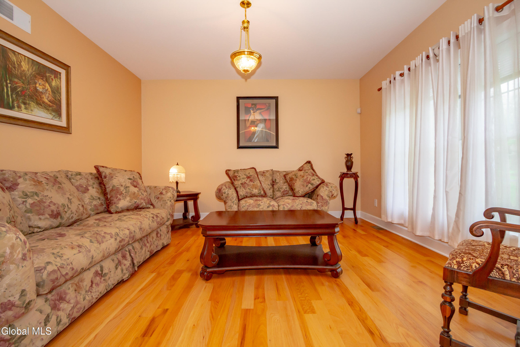 620 Sacandaga Road - Photo 10