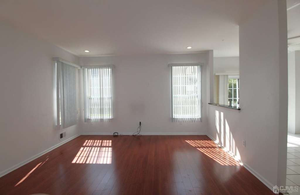 27 Pin Oak Drive - Photo 8