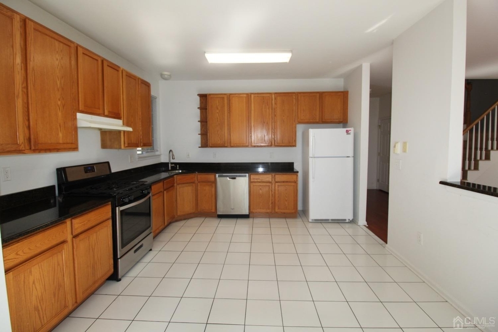 27 Pin Oak Drive - Photo 4