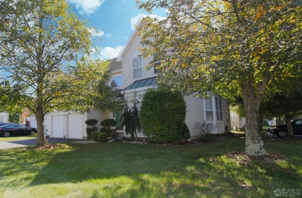 27 Pin Oak Drive - Photo 0