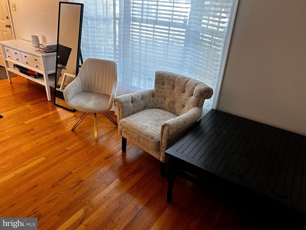 2638 Daniel Terrace - Photo 6