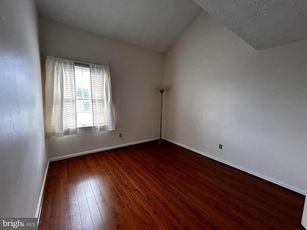 2638 Daniel Terrace - Photo 15