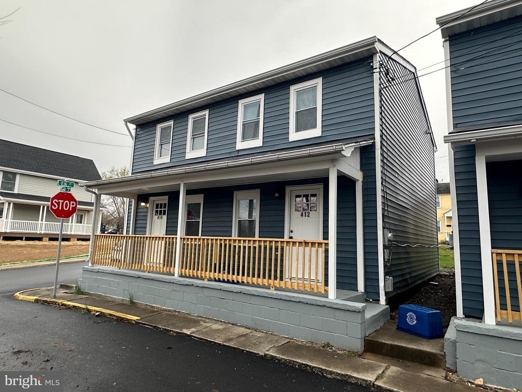 412 Diehl Street - Photo 0