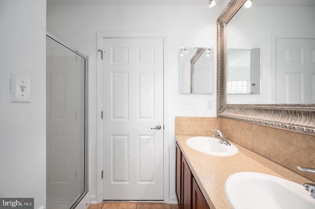259 Olympic Drive - Photo 22