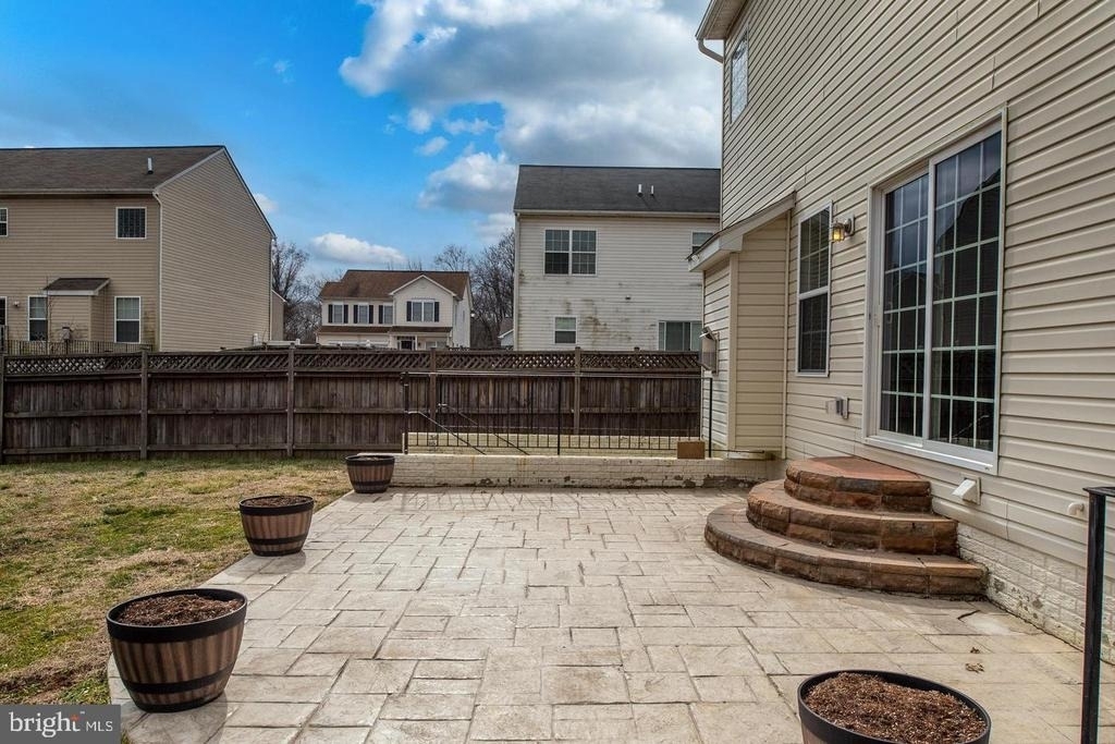 259 Olympic Drive - Photo 4