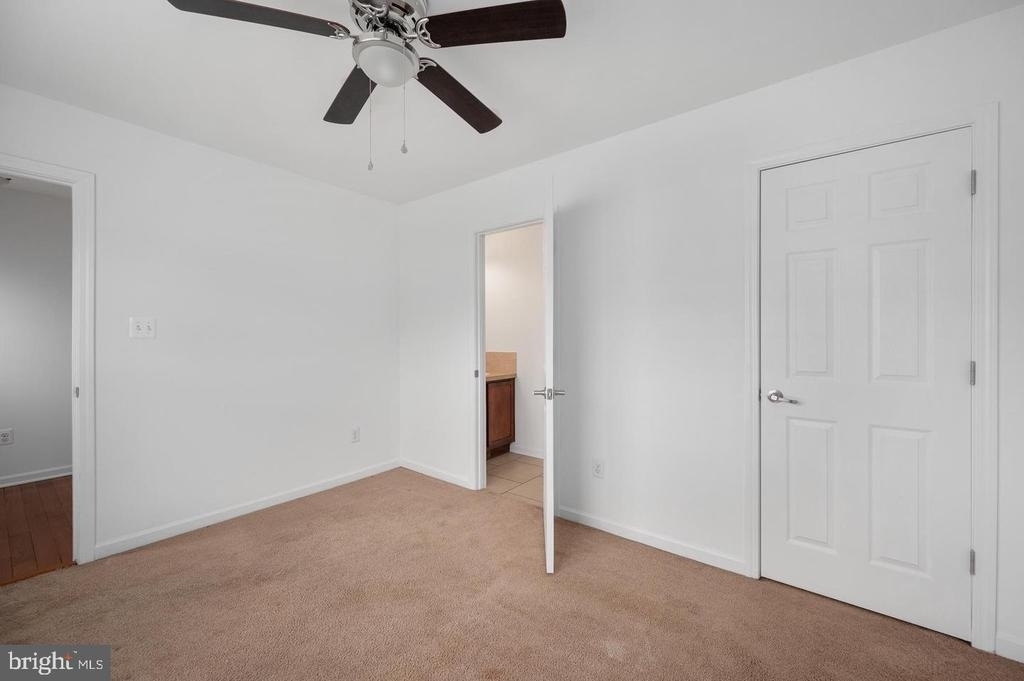259 Olympic Drive - Photo 29
