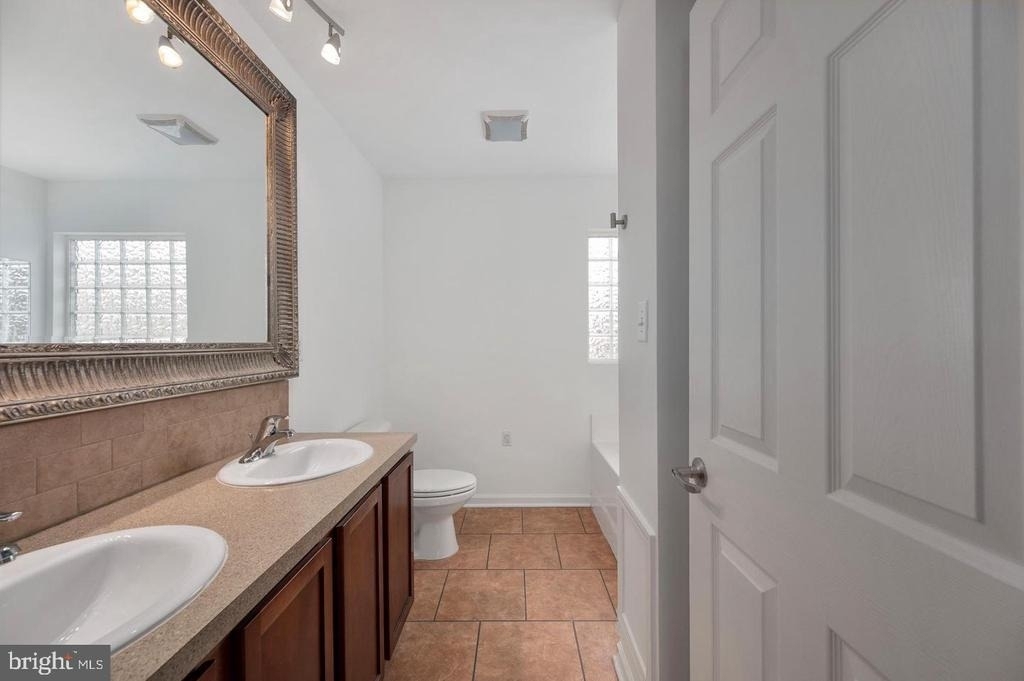 259 Olympic Drive - Photo 19