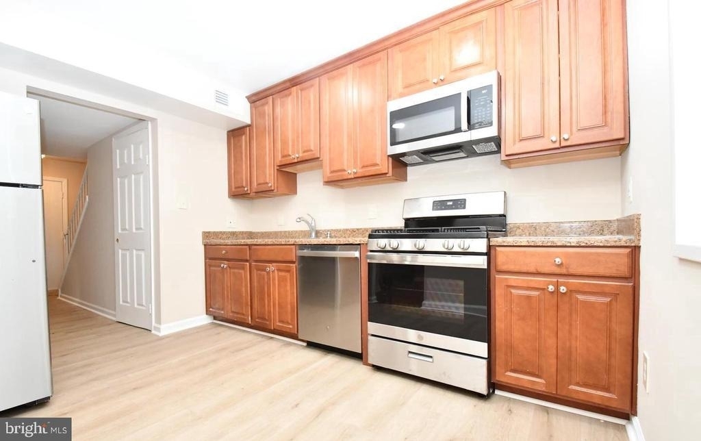 5104 Arrit Court - Photo 2